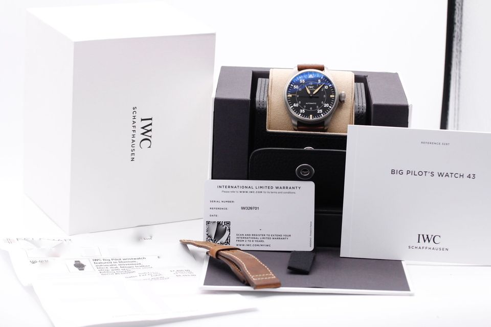 IWC Big Pilot's IW329701 Image 7